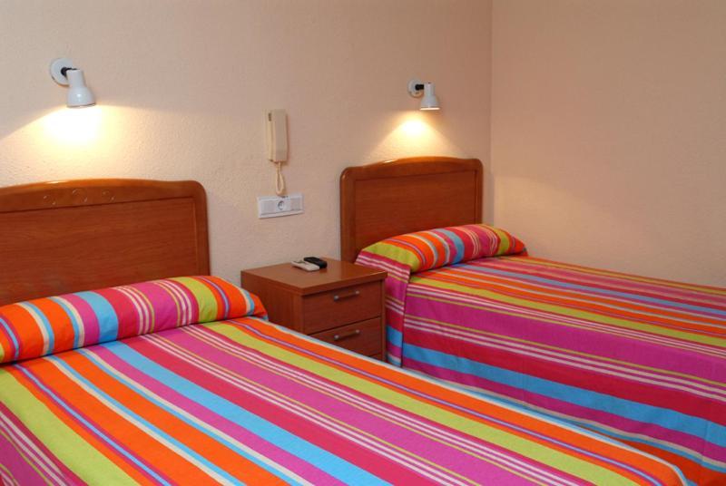 Hotel Borja El Puig  Oda fotoğraf